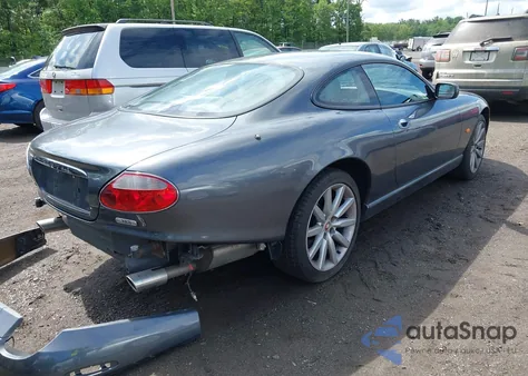 2005 Jaguar Xk8 из США, поврежденный, VIN SAJDA41C552A43201